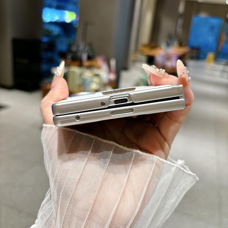 Custodia per telefono in tinta unita con texture effetto pelle e asse magnetico integrato, con anello magnetico., For Galaxy Z Fold8 5G, For Samsung Galaxy Z Flip7