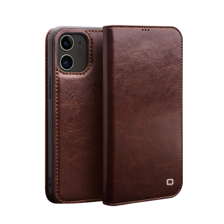 Custodia portafoglio in pelle QIALINO per iPhone 12/12 Pro