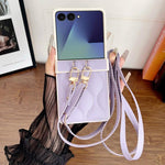 Custodia per telefono con retro in ecopelle vegana e cordino a tracolla, imbottitura ad aria, modello Wave., For Samsung Galaxy Z Flip7, For Samsung Galaxy Z Flip6, For Samsung Galaxy Z Flip5, For Samsung Galaxy Z Flip4