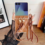 Custodia per telefono con retro in ecopelle vegana e cordino a tracolla, imbottitura ad aria, modello Wave., For Samsung Galaxy Z Flip7, For Samsung Galaxy Z Flip6, For Samsung Galaxy Z Flip5, For Samsung Galaxy Z Flip4