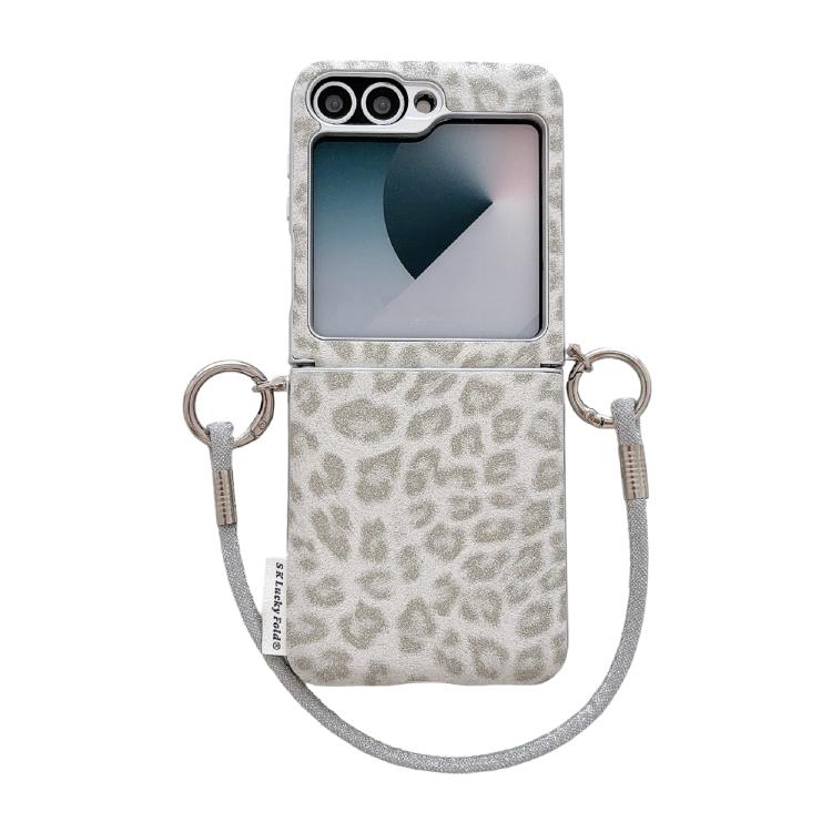 Custodia per telefono con stampa leopardata argentata e chiusura laterale, con cinturino da polso fai-da-te., For Samsung Galaxy Z Flip6 5G / Flip7 FE, For Samsung Galaxy Z Flip7 5G, For Samsung Galaxy Z Flip5 5G