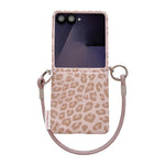 Custodia per telefono con stampa leopardata argentata e chiusura laterale, con cinturino da polso fai-da-te., For Samsung Galaxy Z Flip6 5G / Flip7 FE, For Samsung Galaxy Z Flip7 5G, For Samsung Galaxy Z Flip5 5G