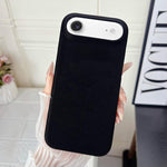 Custodia per telefono in policarbonato con finitura opaca effetto velluto e pelle vegana., For iPhone 17 Pro Max, For iPhone 17 Pro, For iPhone 17, For iPhone Air