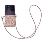 Custodia per telefono con stampa leopardata argentata, chiusura laterale e cinturino da polso fai-da-te., For Samsung Galaxy Z Flip6 5G / Flip7 FE, For Samsung Galaxy Z Flip7 5G, For Samsung Galaxy Z Flip5 5G