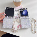 Delicata custodia per telefono con motivo di fiori viola e bianchi e cinturino, For Samsung Galaxy Z Flip7 5G, For Samsung Galaxy Z Flip6, For Samsung Galaxy Z Flip5