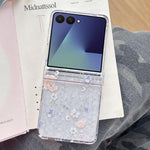 Custodia per telefono con motivo floreale rosa e bianco e foglie, con cinturino., For Samsung Galaxy Z Flip7 5G, For Samsung Galaxy Z Flip6, For Samsung Galaxy Z Flip5