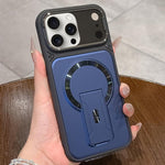Cover antiurto con copriobiettivo e supporto per iPhone