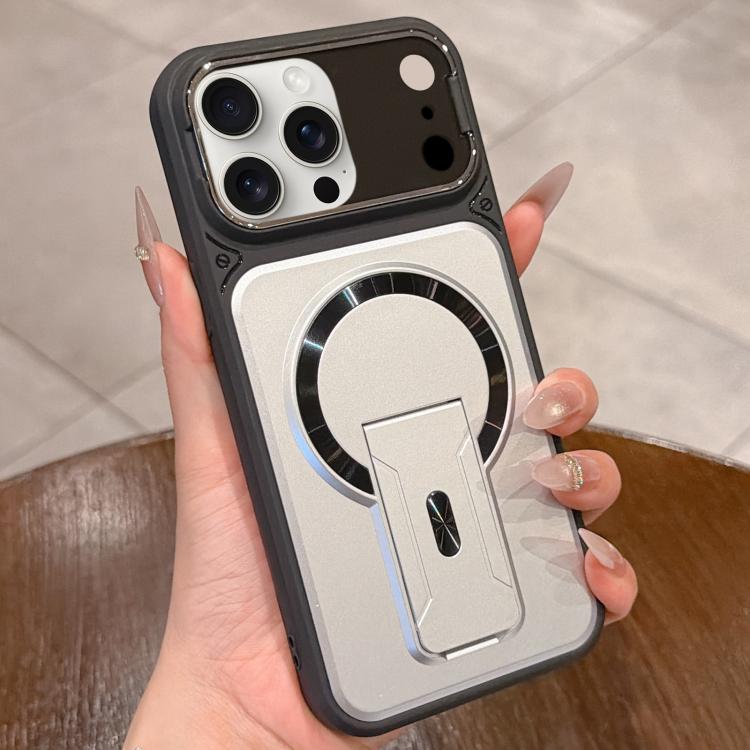 Cover antiurto con copriobiettivo e supporto per iPhone