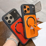 Cover antiurto con copriobiettivo e supporto per iPhone
