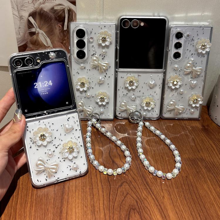 Custodia per telefono con cinturino e design a nodo di farfalla con fiore di perla., For Samsung Galaxy Z Fold7 5G, For Samsung Galaxy Z Flip7 5G, For Samsung Galaxy Z Flip6/5, For Samsung Galaxy Z Fold6, For Samsung Galaxy Z Fold5                     ...