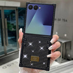 Custodia per telefono antiurto in TPU + PC con strass in resina e emblema in metallo., For Samsung Galaxy Z Flip7 5G, For Samsung Galaxy Z Flip6, For Samsung Galaxy Z Flip5