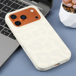 Custodia in silicone liquido leopardata per iPhone 14 Pro