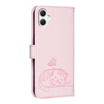 Custodia per telefono in ecopelle con cinturino e stampa a rilievo di gatto e farfalla, con protezione RFID., For Galaxy A07 5G / 4G, For Galaxy A17 5G, For Galaxy A06 5G / 4G