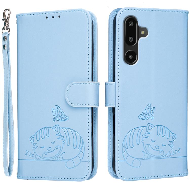 Custodia per telefono in ecopelle con cinturino e stampa a rilievo di gatto e farfalla, con protezione RFID., For Galaxy M36 5G, For Galaxy M56 5G, For Galaxy F16 5G