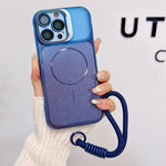 Custodia magnetica spazzolata per telefono con supporto per obiettivo, cinturino da polso e pellicola protettiva per obiettivo., For iPhone 16, For iPhone 15 Pro Max, For iPhone 15 Pro