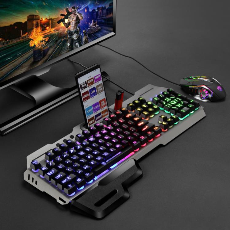 Set tastiera gaming cablata SHIPADOO GT700 e mouse 6D 4800DPI