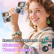 Mini fotocamera CCD Y11 con schermo IPS 1,47 pollici