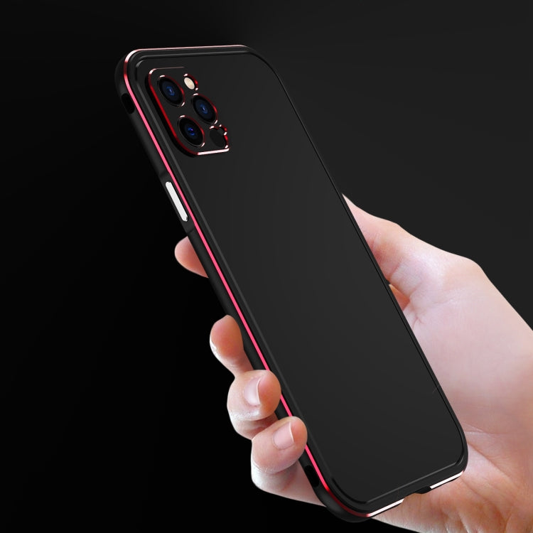 Protezione obiettivo in metallo per iPhone 12, 12 mini e 12 Pro M