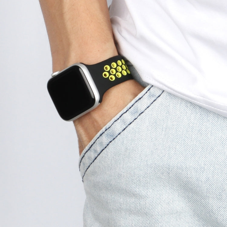 Cinturino elastico in silicone per Apple Watch Series 6 e SE e 5 e 4 40 mm / 3 e 2 e 1 38 mm, 135mm (White Black), 135mm (Black), 135mm (Black Yellow), 135mm (Black Grey), 135mm (Red Black), 150mm (White Black), 150mm (Black), 150mm (Black Yellow)     ...