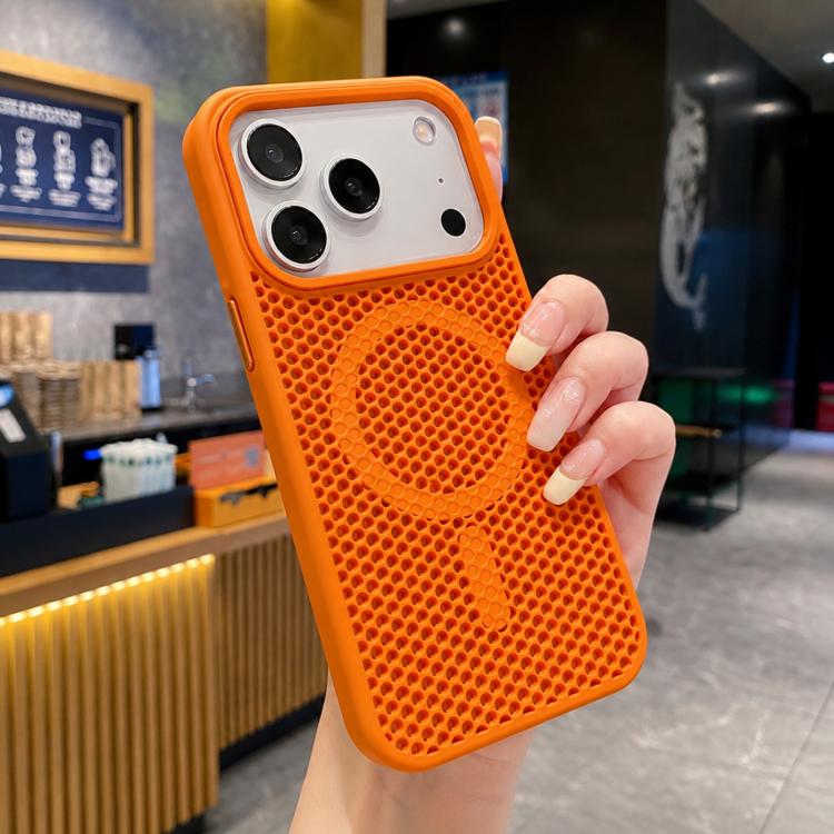 Custodia magnetica rinfrescante a nido d'ape per telefono, piacevole al tatto., For iPhone 17e / 16e, For iPhone 17 Pro Max