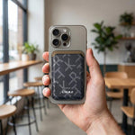 ESEBLE S8 Cellulare con texture in similpelle PU e slot magnetici per carte di credito