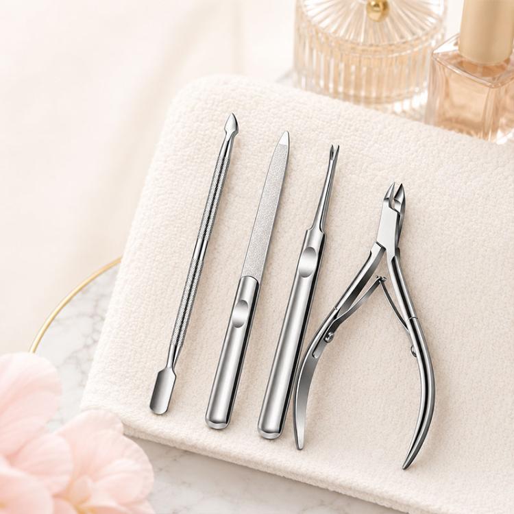 Set di 4 pezzi per manicure: tronchesino per cuticole, taglia cuticole, spingi cuticole, lima per unghie in acciaio inossidabile.