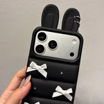 Custodia per telefono in TPU con design a orecchie di coniglio e fiocco in raso, giacca imbottita., For iPhone 15 / 14, For iPhone 14 Pro, For iPhone 14 Pro Max, For iPhone 13 Pro Max, For iPhone 12 Pro Max