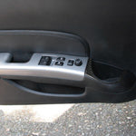 Adesivo decorativo per foro per tazza d'acqua per portiera in fibra di carbonio per auto per Nissan 350z 2006-2009, Car Door Water Cup Hole