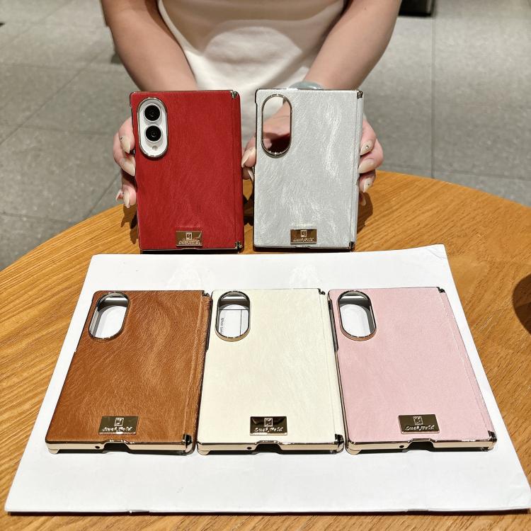 Custodia per telefono in pelle testurizzata effetto seta con targhetta galvanizzata e asse centrale magnetico., For Galaxy Z Fold8 5G