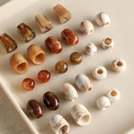 20 pezzi/confezione Perline acriliche a foro largo Accessori fai da te, Milk Coffee 12 x 10 mm, Caramel 12 x 10 mm, Earthy Brown 12 x 10 mm, Large Milk Coffee 15 x 13 mm, Milk Coffee 12 x 13 mm, Small Milk Coffee 10 x 8 mm, Milk Coffee 13 x 17 mm      ...