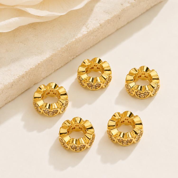 Confezione da 5 perline distanziatrici con foro e zirconi incastonati, placcate in oro, per la creazione di gioielli fai da te., Honeycomb Coin Zircon 4.5mm, Dual-Hole Zircon Bead, Zircon Heart-Shaped Bead, Planet Orbit Zircon, Zircon Spacer 6mm       ...