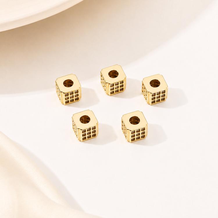 Confezione da 5 perline distanziatrici con foro e zirconi incastonati, placcate in oro, per la creazione di gioielli fai da te., Honeycomb Coin Zircon 4.5mm, Dual-Hole Zircon Bead, Zircon Heart-Shaped Bead, Planet Orbit Zircon, Zircon Spacer 6mm       ...