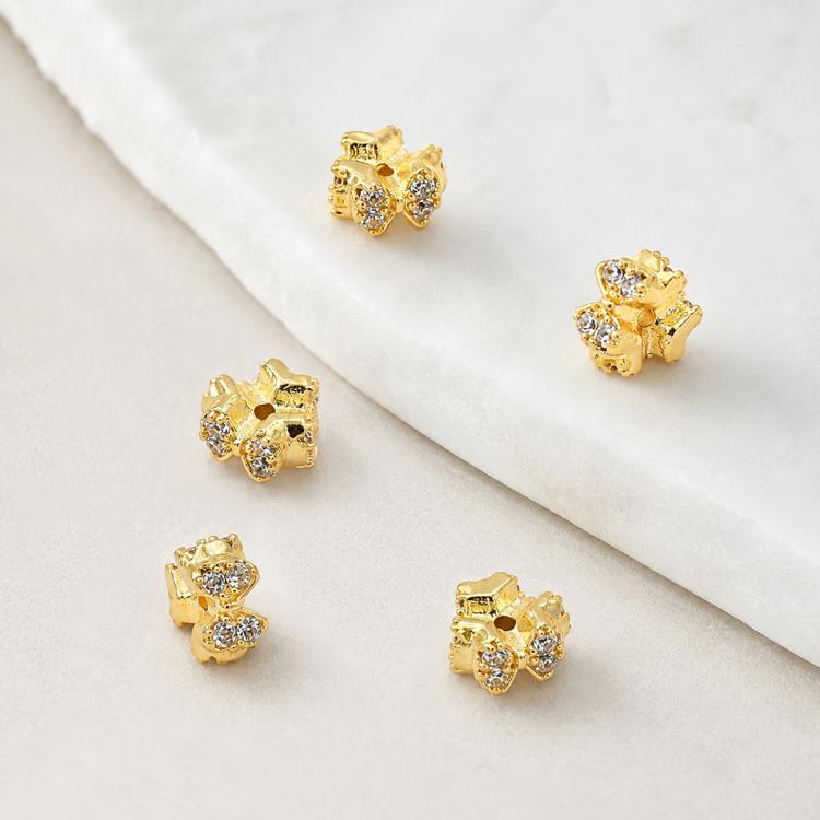 Confezione da 5 perline distanziatrici con foro e zirconi incastonati, placcate in oro, per la creazione di gioielli fai da te., Dual-Hole Snowflake Bead, Snowflake Bow Diamond Bead, Hexagonal Zircon Bead 8mm, 2-row Diamond Pig Nose Oval               ...
