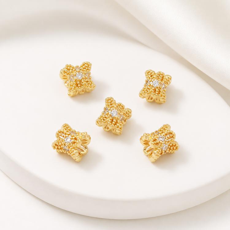 Confezione da 5 perline distanziatrici con foro e zirconi incastonati, placcate in oro, per la creazione di gioielli fai da te., Dual-Hole Snowflake Bead, Snowflake Bow Diamond Bead, Hexagonal Zircon Bead 8mm, 2-row Diamond Pig Nose Oval               ...