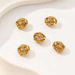 Confezione da 5 perline distanziatrici con foro e zirconi incastonati, placcate in oro, per la creazione di gioielli fai da te., Dual-Hole Snowflake Bead, Snowflake Bow Diamond Bead, Hexagonal Zircon Bead 8mm, 2-row Diamond Pig Nose Oval               ...