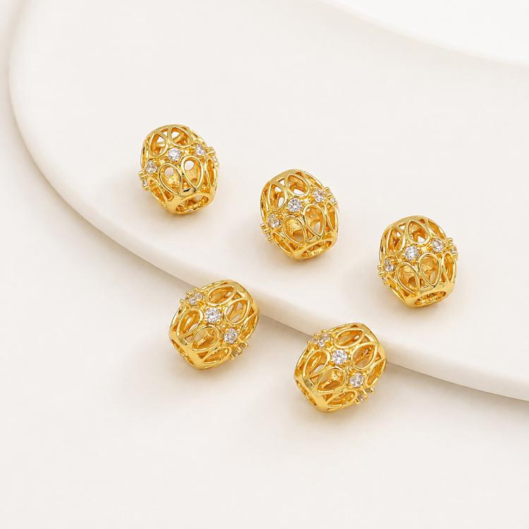 Confezione da 5 perline distanziatrici con foro e zirconi incastonati, placcate in oro, per la creazione di gioielli fai da te., Dual-Hole Snowflake Bead, Snowflake Bow Diamond Bead, Hexagonal Zircon Bead 8mm, 2-row Diamond Pig Nose Oval               ...