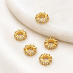 Confezione da 5 perline distanziatrici con foro e zirconi incastonati, placcate in oro, per la creazione di gioielli fai da te., Wheel 3-Rows Zircon Bead, Dual-Row Leaf Zircon Bead 9.5mm, Diamond Dual-Sided Slim Base, Slim Zircon Bead 8x10mm           ...