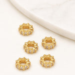 Confezione da 5 perline distanziatrici con foro e zirconi incastonati, placcate in oro, per la creazione di gioielli fai da te., Wheel 3-Rows Zircon Bead, Dual-Row Leaf Zircon Bead 9.5mm, Diamond Dual-Sided Slim Base, Slim Zircon Bead 8x10mm           ...