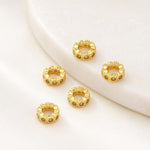Confezione da 5 perline distanziatrici con foro e zirconi incastonati, placcate in oro, per la creazione di gioielli fai da te., Wheel 3-Rows Zircon Bead, Dual-Row Leaf Zircon Bead 9.5mm, Diamond Dual-Sided Slim Base, Slim Zircon Bead 8x10mm           ...