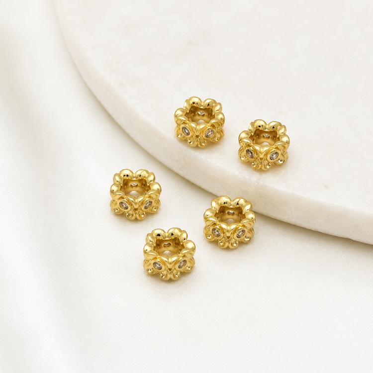 Confezione da 5 perline distanziatrici con foro e zirconi incastonati, placcate in oro, per la creazione di gioielli fai da te., Wheel 3-Rows Zircon Bead, Dual-Row Leaf Zircon Bead 9.5mm, Diamond Dual-Sided Slim Base, Slim Zircon Bead 8x10mm           ...