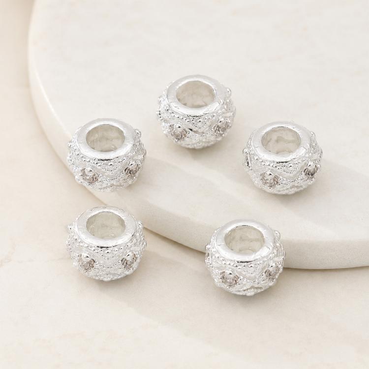 Confezione da 5 perline distanziatrici con foro e zirconi incastonati, placcate in oro, per la creazione di gioielli fai da te., Butterfly Zircon Ring 8.5mm, 4-Leaf Clover Zircon Bead 7mm, Cubic 4-Diamond Bead 6mm, Ripple Round Bead 5mm                ...