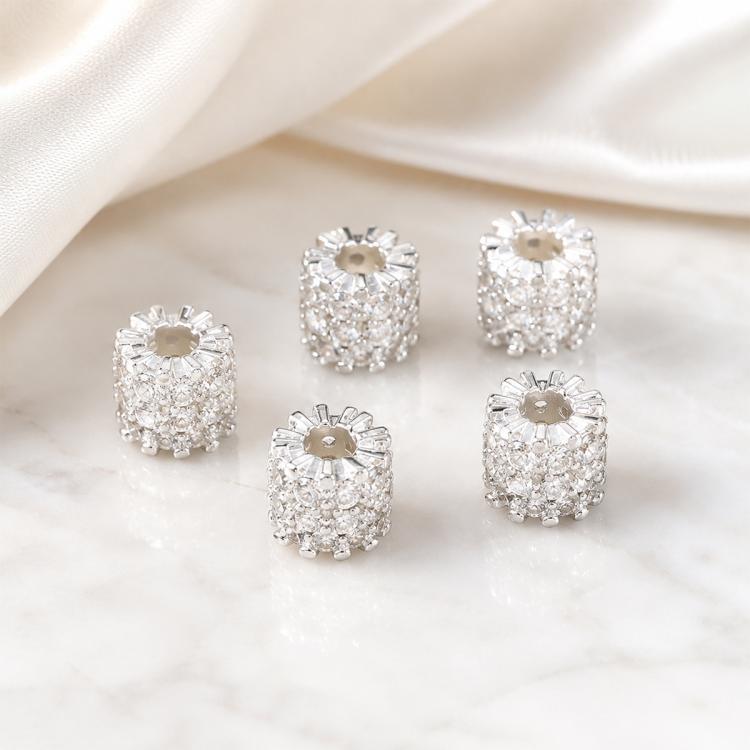 Confezione da 5 perline distanziatrici con foro e zirconi incastonati, placcate in oro, per la creazione di gioielli fai da te., Dual-Row Zircon 9mm, Wheel Bead 3.3x8.1x5mm, Horse-eye Zircon Bead 3.45x7.6x5mm, Cross Bead 5.6mm Hole 1.35mm              ...