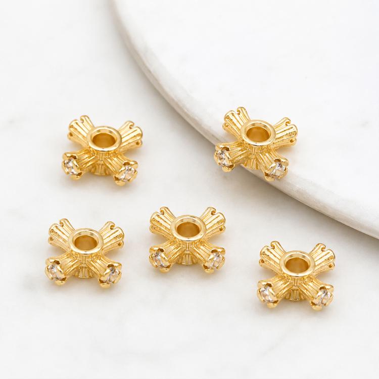 Confezione da 5 perline distanziatrici con foro e zirconi incastonati, placcate in oro, per la creazione di gioielli fai da te., Dual-Row Zircon 9mm, Wheel Bead 3.3x8.1x5mm, Horse-eye Zircon Bead 3.45x7.6x5mm, Cross Bead 5.6mm Hole 1.35mm              ...