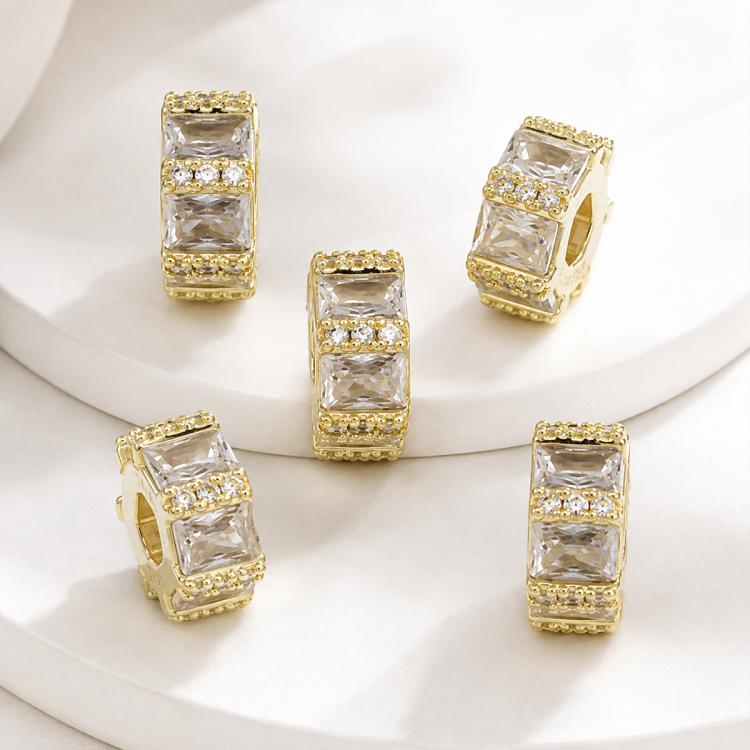 Confezione da 5 perline distanziatrici con foro e zirconi incastonati, placcate in oro, per la creazione di gioielli fai da te., Zircon Twisted Loop Bead 10x10.4x6mm, Square Zircon Hexagoan Bead 10mm