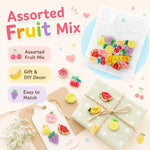 Confezione da 8 bottoni rotondi in resina con motivi di frutta colorata, ideali per accessori di cucito fai da te.