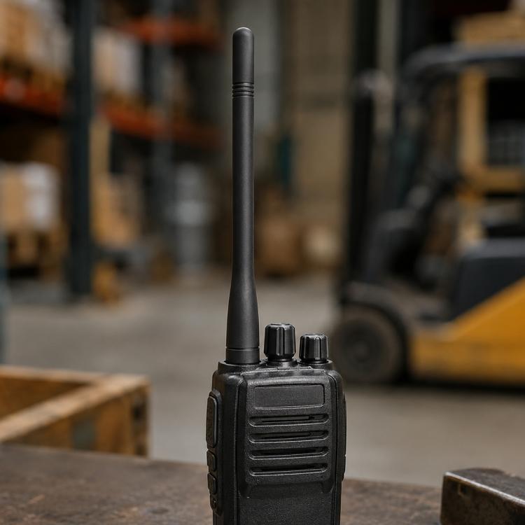 Antenna per ricetrasmittente VHF Kenwood KRA-26 da 136-147 MHz, lunghezza: 16,8 cm.