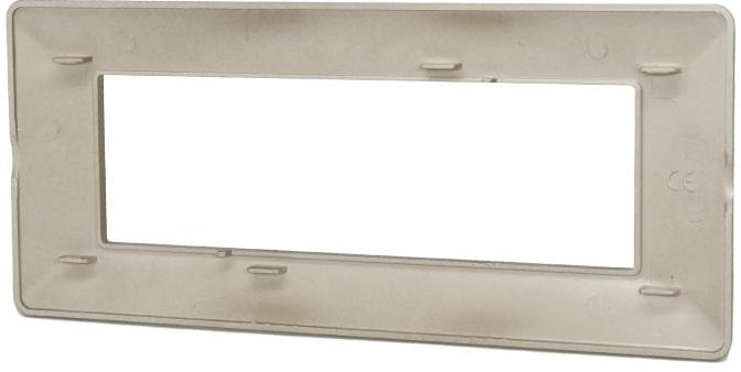 Placca in tecnopolimero 6P champagne compatibile Matix 6970311027598 8007-07 6P Champagne/Mtx EL2328 Bticino Matix