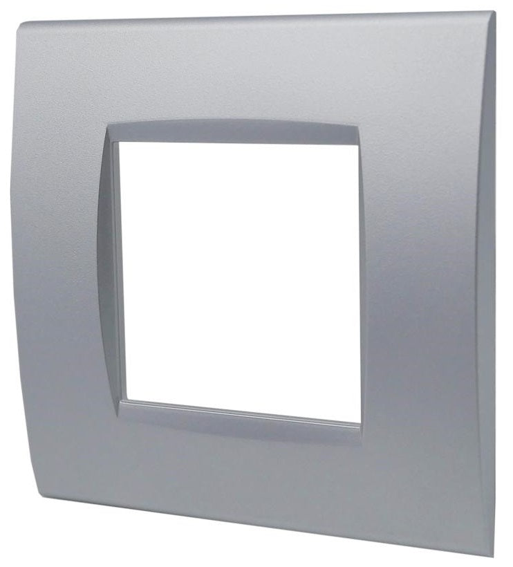 Placca 2 posti argento Soft Touch compatibile Living International