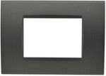 Placca 3 posti testa di moro Soft Touch compatibile Living International