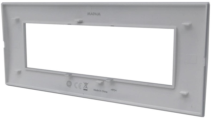 Placca 7 posti bianca Soft Touch compatibile Living International